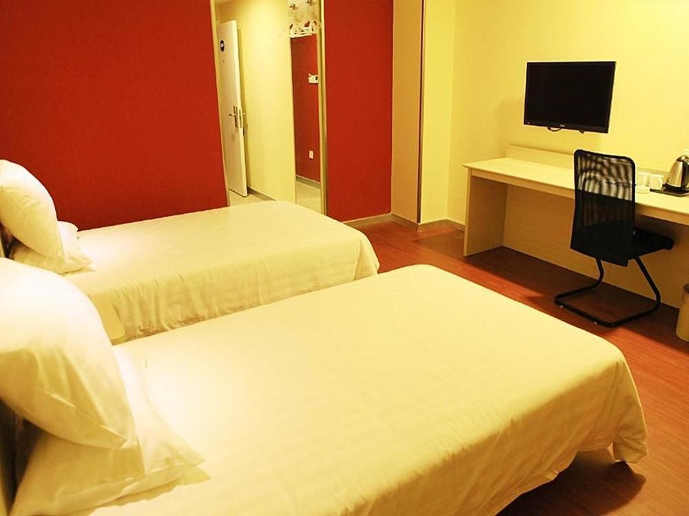 Hanting Express Qingdao Zhongshan Road Экстерьер фото