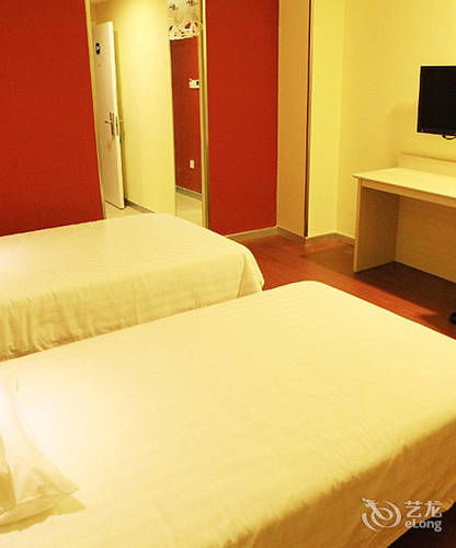 Hanting Express Qingdao Zhongshan Road Экстерьер фото